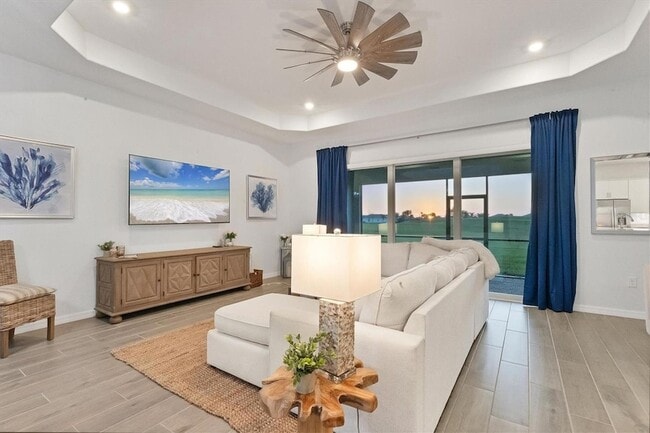 Foto del edificio - 14381 Heritage Landing Blvd