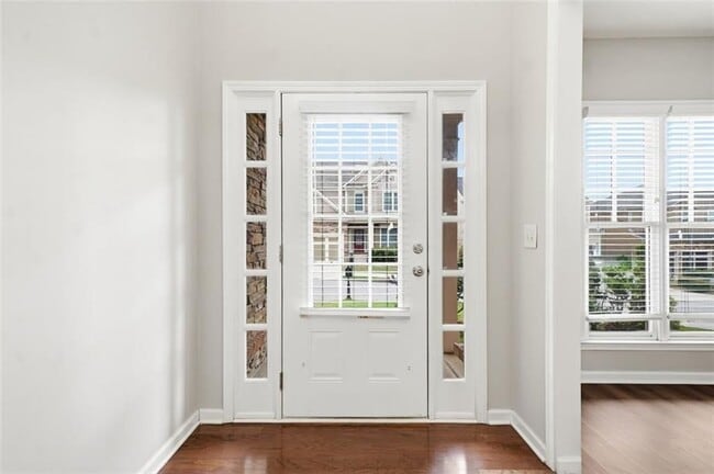 Building Photo - 3685 Silver Springs Rd