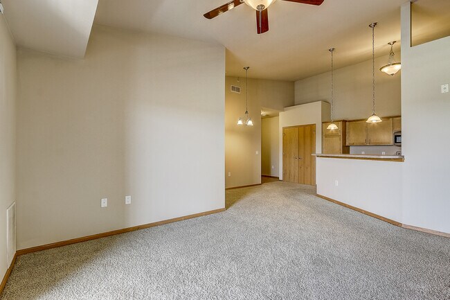Foto del edificio - 6809 Milwaukee St