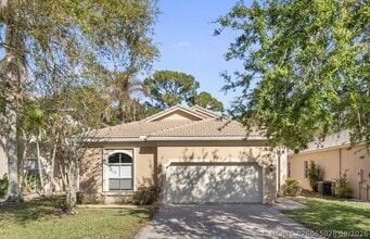 Building Photo - 5627 Sunberry Cir
