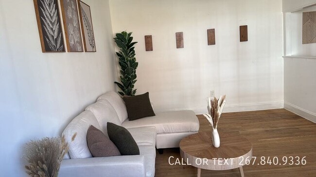 Photo - 10 Danbury St SE Apartment