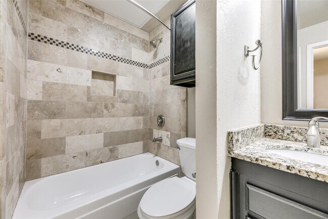 Foto del edificio - 8601 Park Ln