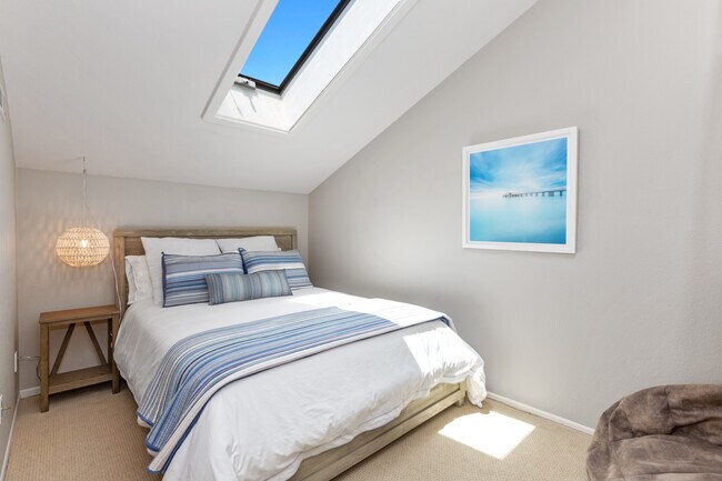 Foto del edificio - 1746 Tattenham Rd