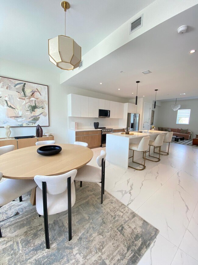 Foto del edificio - 151 NW 162nd St