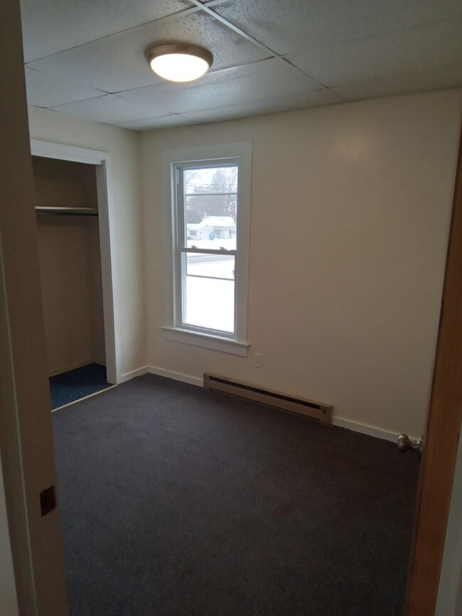 Building Photo - 53 Classic St