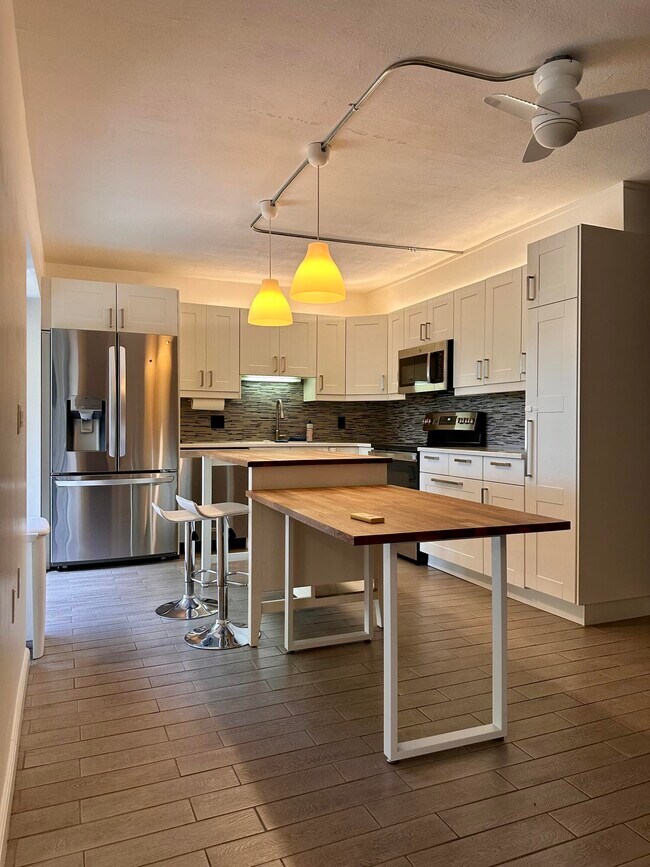 Foto del edificio - 2899 SW 22nd Cir