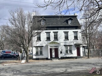 Building Photo - 290 2nd Ave