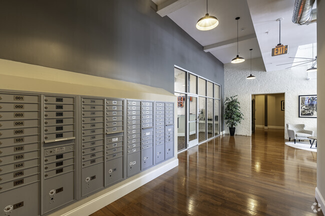 Lobby / Área de correo - Ashworth Lofts