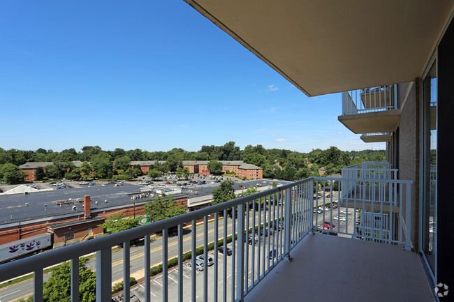 The Views are Spectacular! - Westwood Tower Apartments