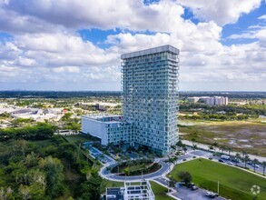 Building Photo - 2000 Metropica Wy