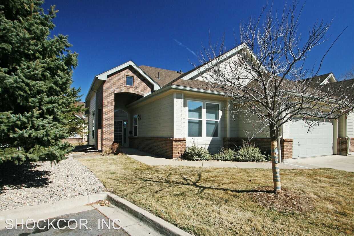 2 br, 2 bath House 2882 W. Riverwalk Cir... House Rental in