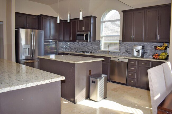 Building Photo - 248 Pecanwood S
