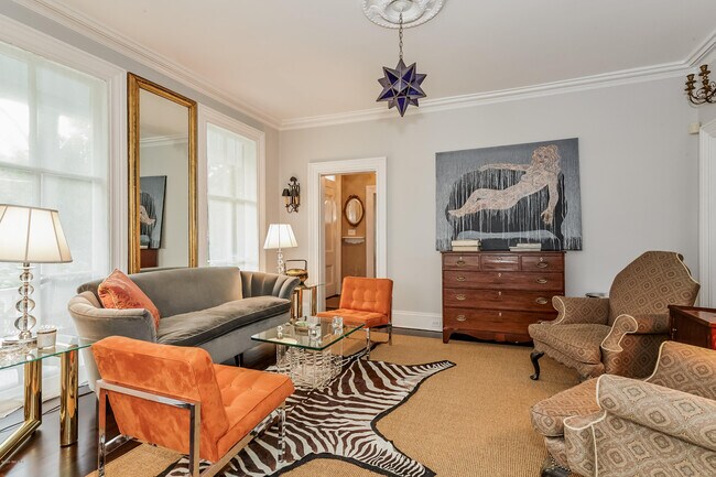 Foto del edificio - 332 Riversville Rd