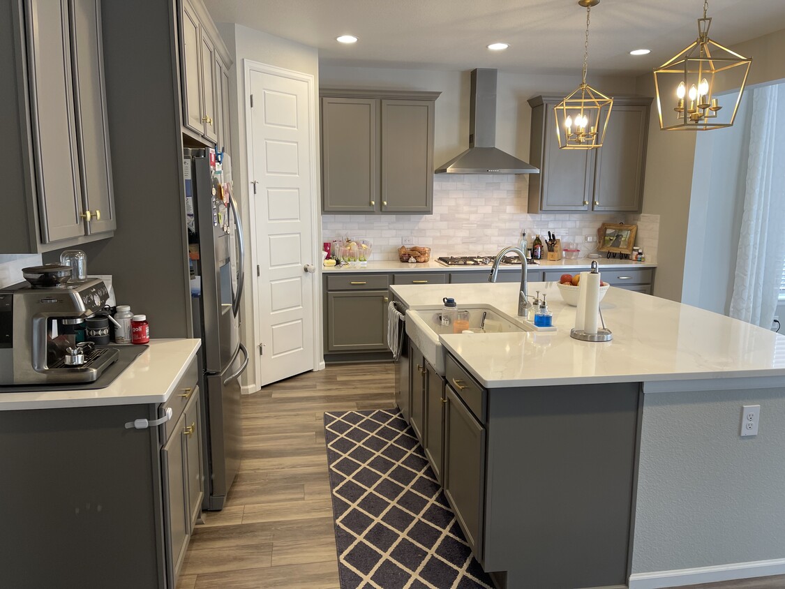 Foto principal - 5723 Berry Ridge Wy.