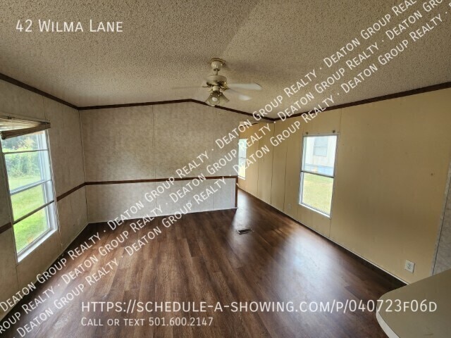 Building Photo - 42 Wilma Ln