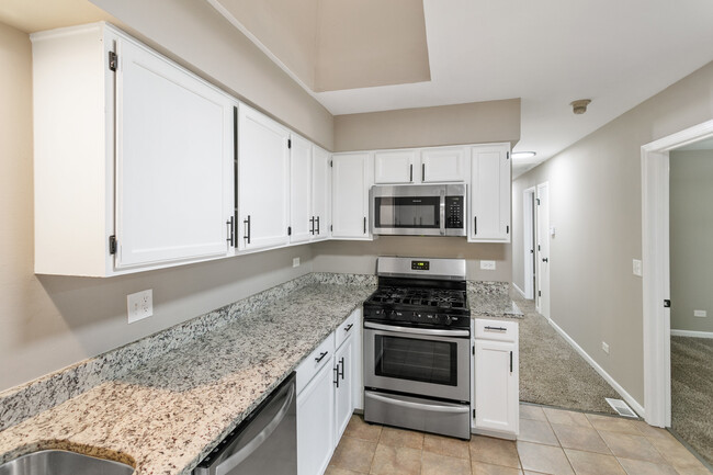 Building Photo - 1569 Galway Dr