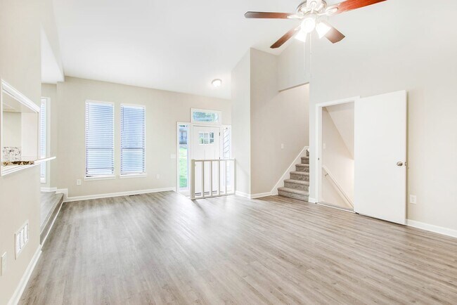 Foto del edificio - 165 Port Patrick Ln Se