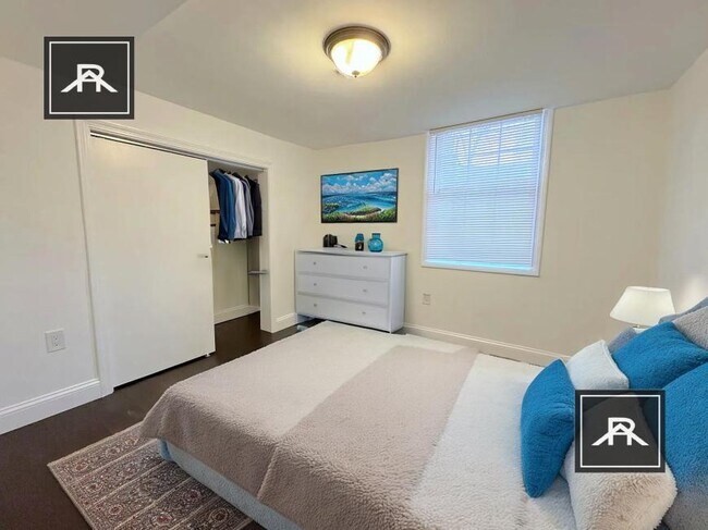 Foto del edificio - 8 bedroom in Brighton MA 02135