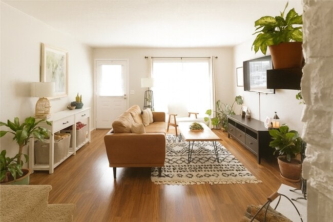 Photo - 19738 Applewood Ct Townhome