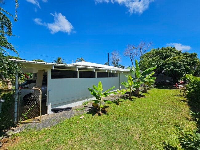 Building Photo - 1717 Kaehulua Pl