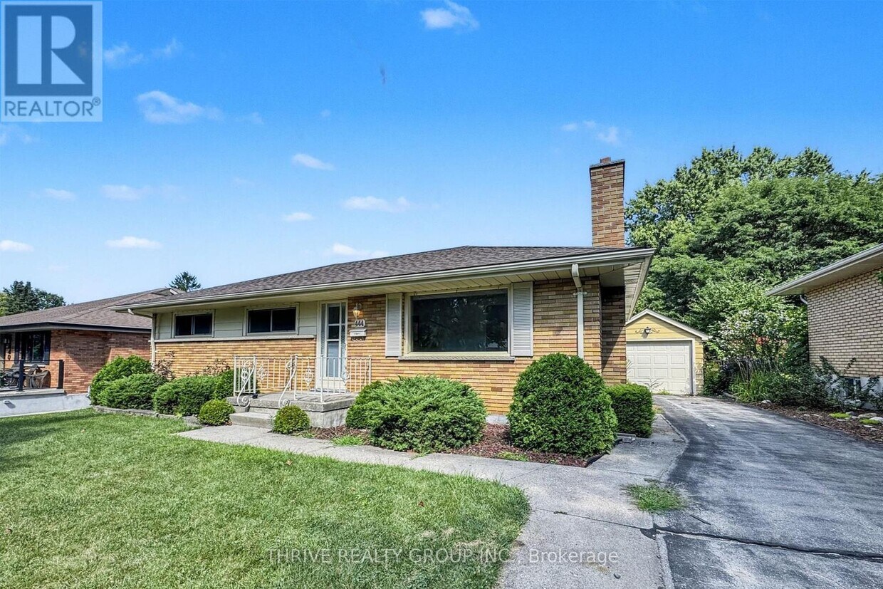 Photo principale - 444 Ridgewood Cres