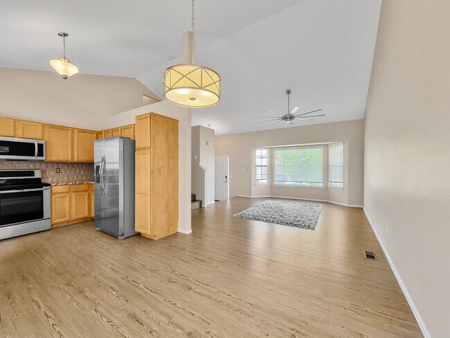 Foto del edificio - Charming 3 beds 2.5 baths in Firestone