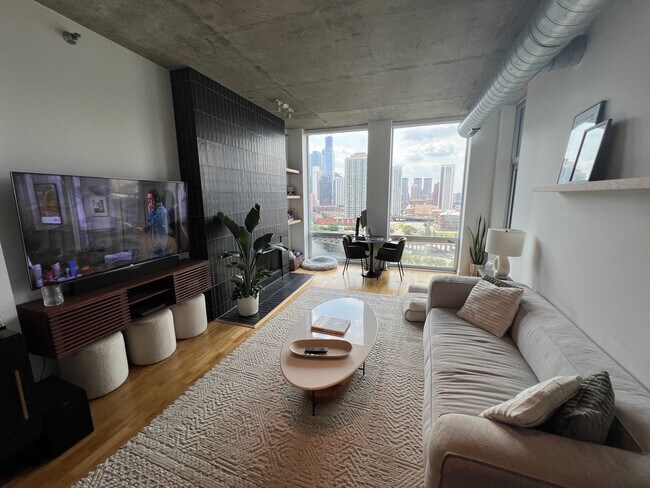 Foto del edificio - 700 N Larrabee St
