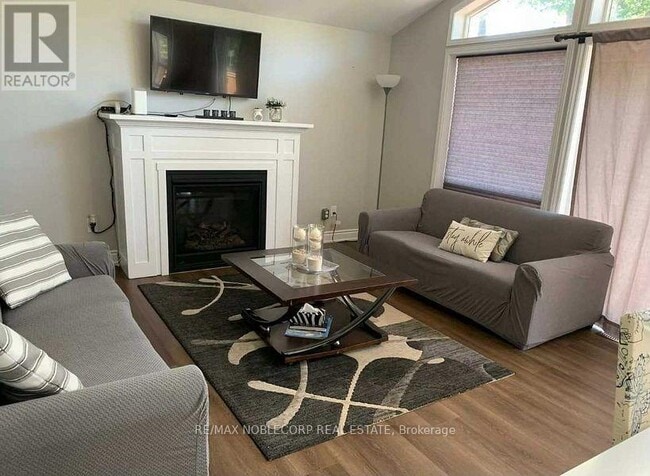 Photo du bâtiment - 11 13th St S