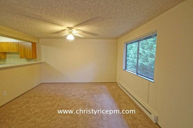 Foto del edificio - 1722 156th Ave NE