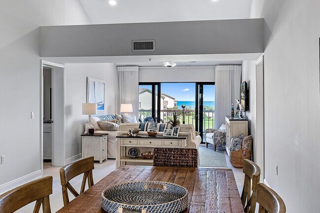 Foto del edificio - 401 Ocean Bluffs Blvd
