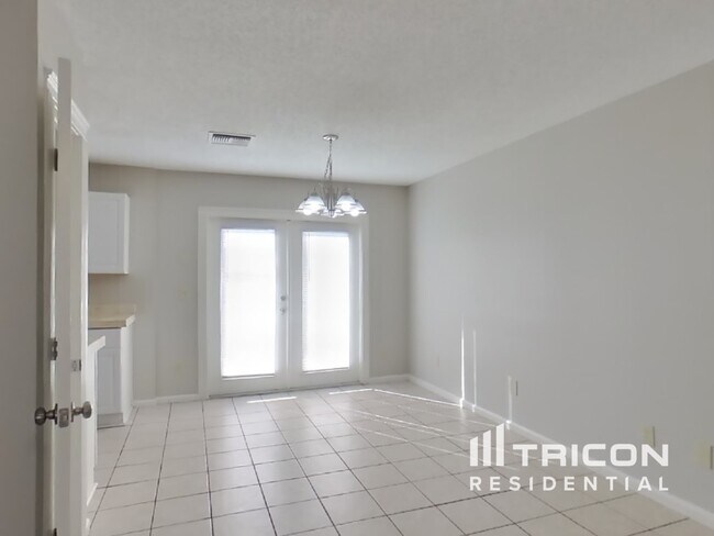 Building Photo - 7508 Cinnamon Lakes Jacksonville FL