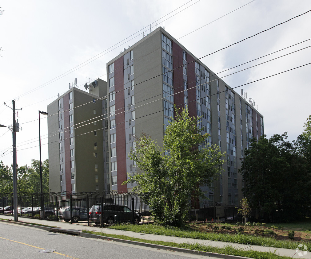 Building Photo - Must be age 62+ - The Atrium at Collegetown