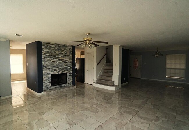 Foto del edificio - 3526 Gray Ridge Ct