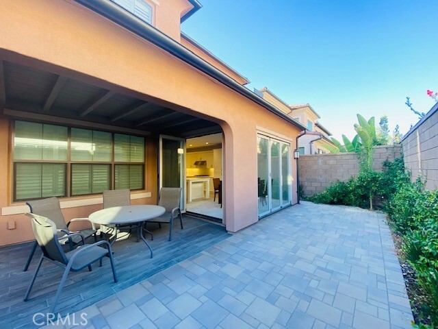 Building Photo - 104 Baja