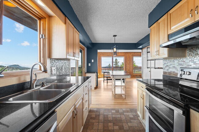 Foto del edificio - 848 Aspen Dr