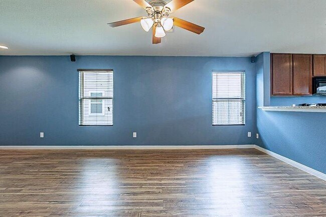 Building Photo - 923 Salado Slough Ln