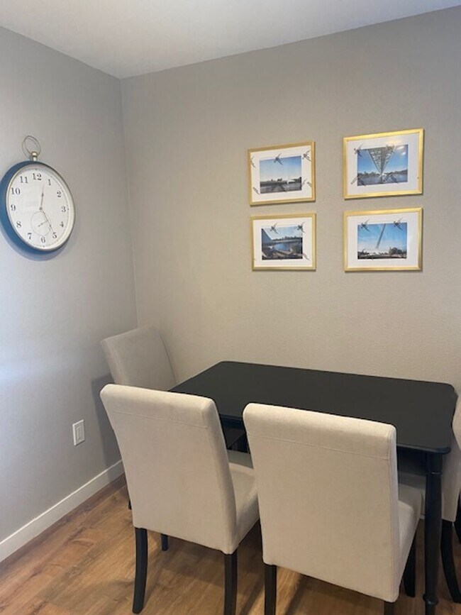 Building Photo - Furnished or Unfurnished House Located In ...