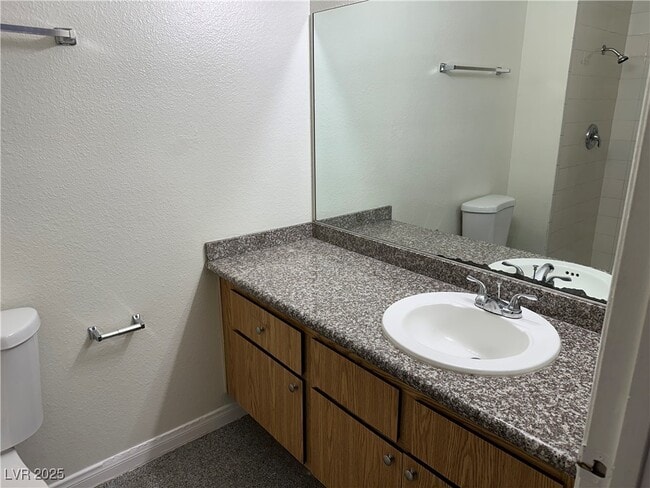 Foto del edificio - 6841 Arroyo Ave