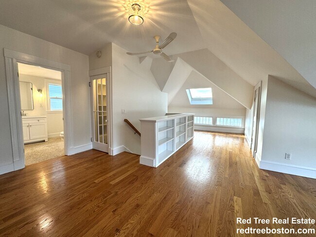 Foto del edificio - 14 Breck Ave