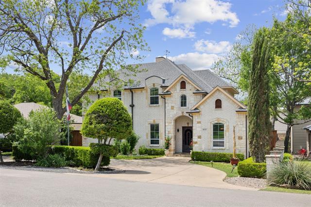 Foto del edificio - 8525 Briarwood Ln