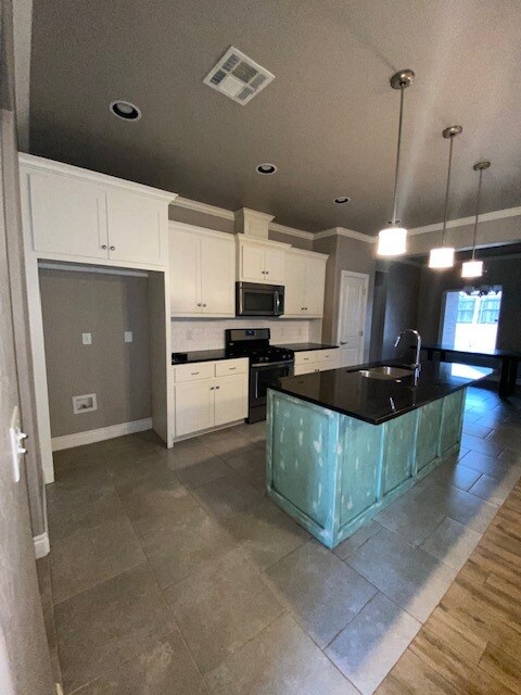 Foto del edificio - 19104 Pinehurst Trail Dr