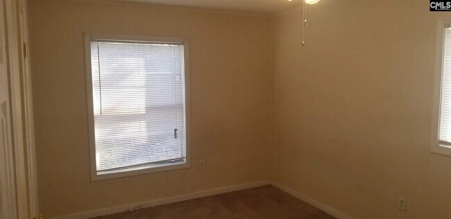 Foto del edificio - 2309 Windsor Rd