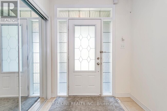Photo du bâtiment - 1275 Craigleith Rd