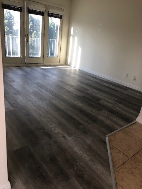 Foto del edificio - 5736 Lexington Ave