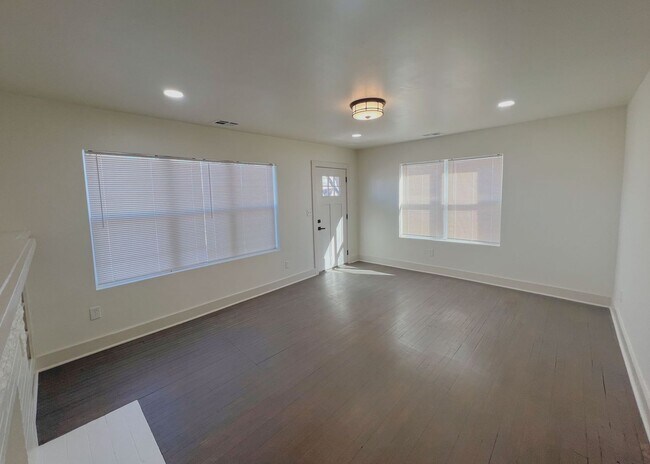 Foto del edificio - Charming Duplex on 21st St.