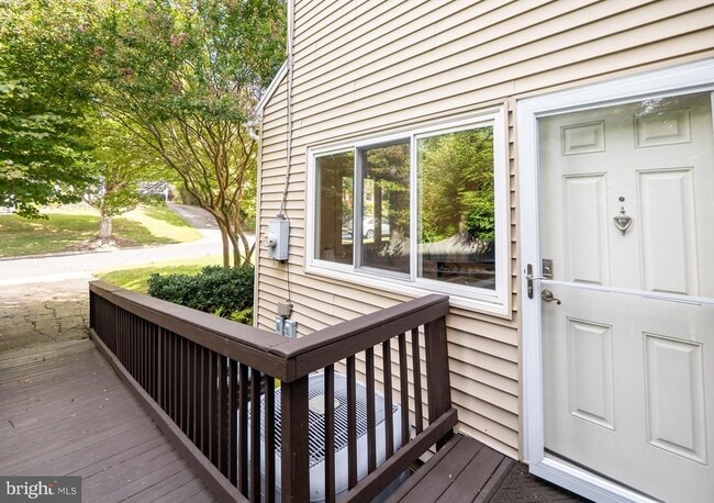 Foto del edificio - 4614 ROXBURY Dr