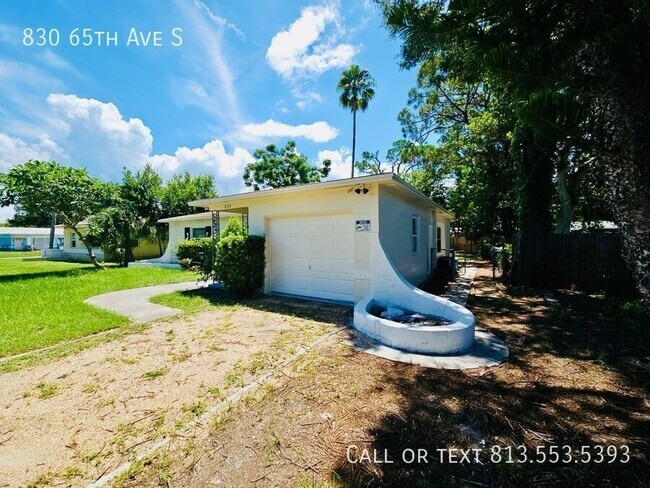 Foto del edificio - 830 65th Ave S