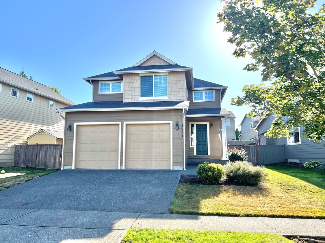 Primary Photo - MOVE IN READY: 4bd 2.5ba 2,086 sq ft