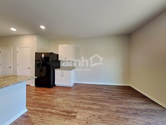 Foto del edificio - 7039 Berkswell Drive