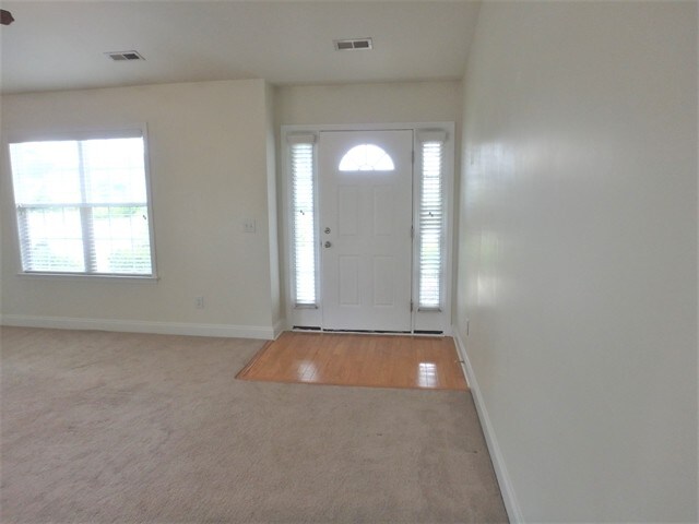 Building Photo - 2626 Bow Hunter Drive